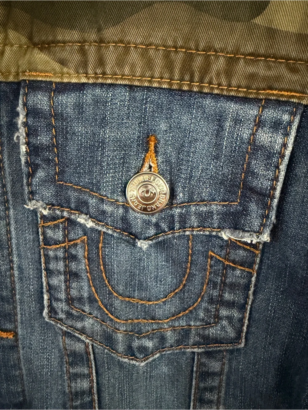 TRUE RELIGION Denim Trucker Jacket Limited Edition Camouflage Men’s Medium